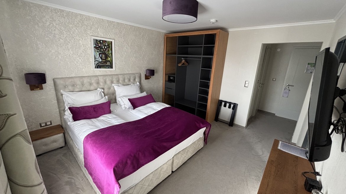 Doppelzimmer im Hotel Radetzky – Ansicht 4