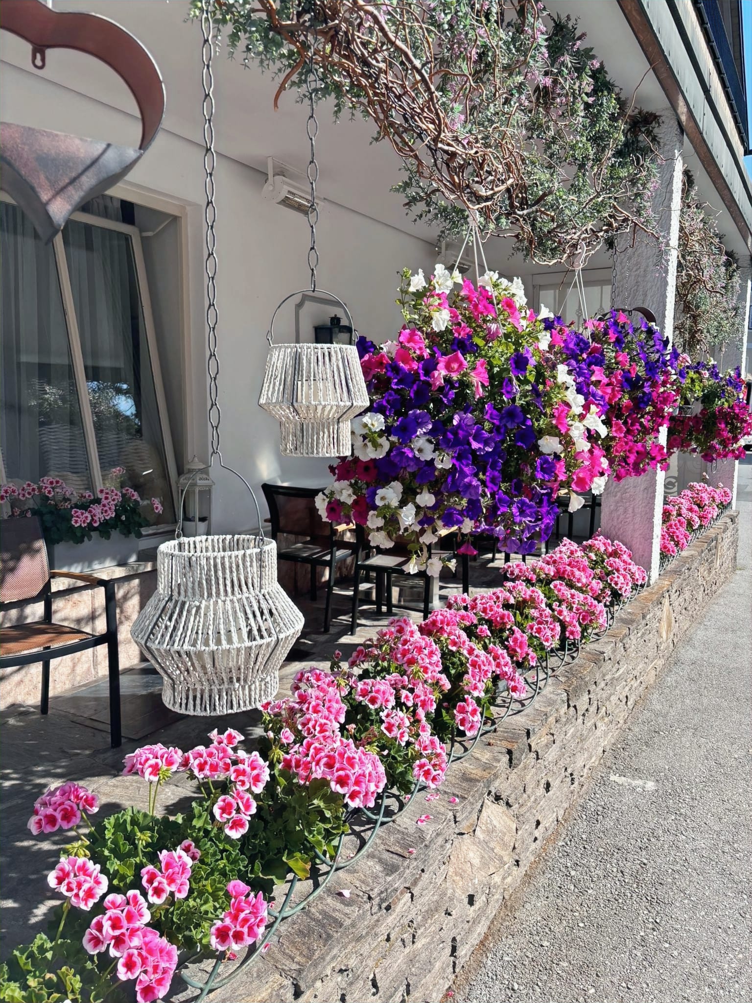 Terrasse mit Blumen